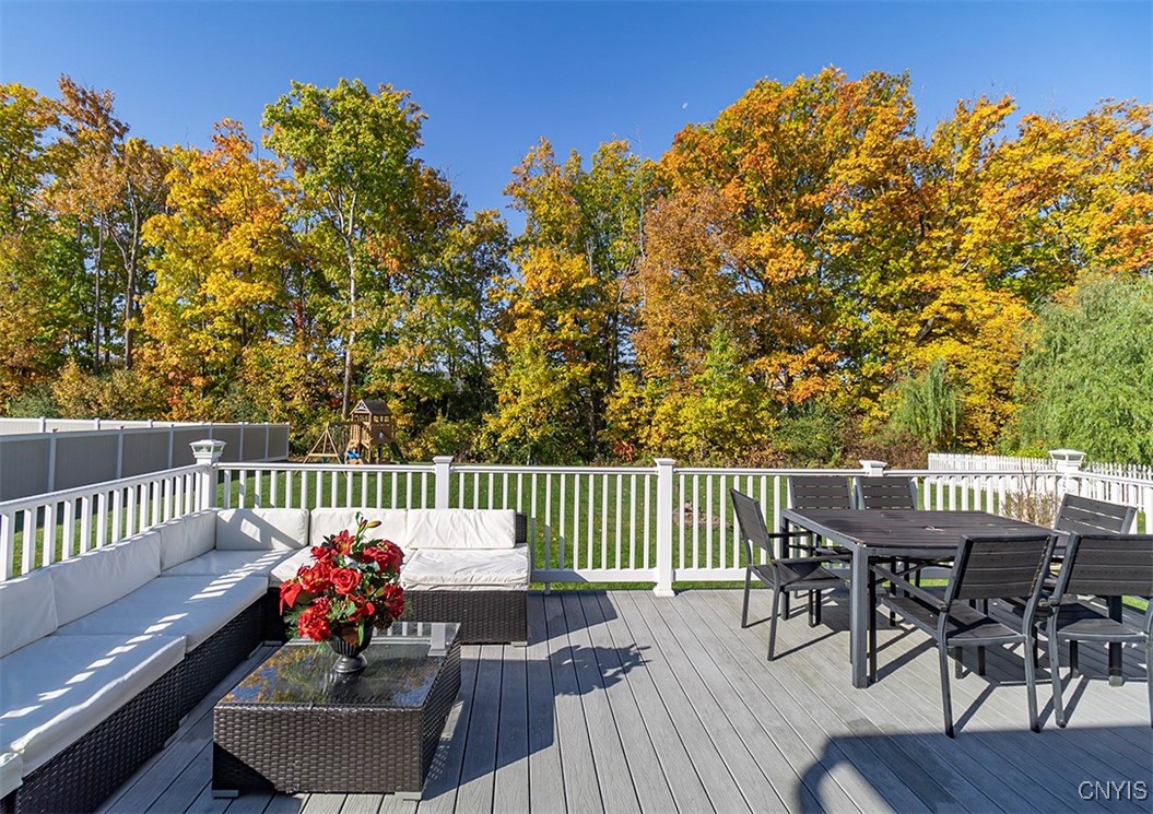 5143 Wolf Tree Path Clay, NY 13029 - Photo 24 of 31