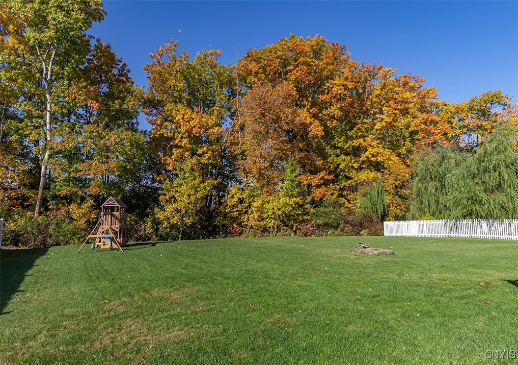 5143 Wolf Tree Path Clay, NY 13029 - Photo 29 of 31