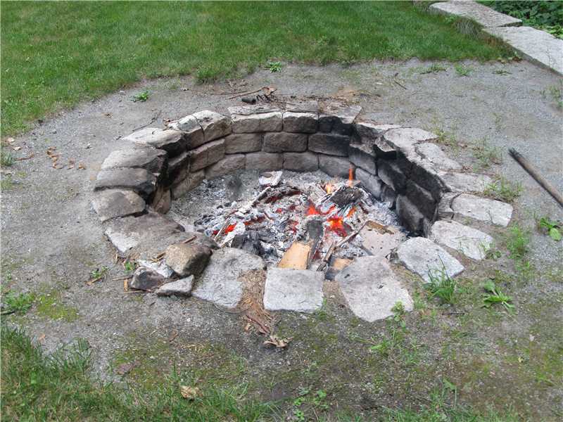 200 Pray Hill Road Glocester, RI 02814 - Photo 6 of 25 Yard/Garden.