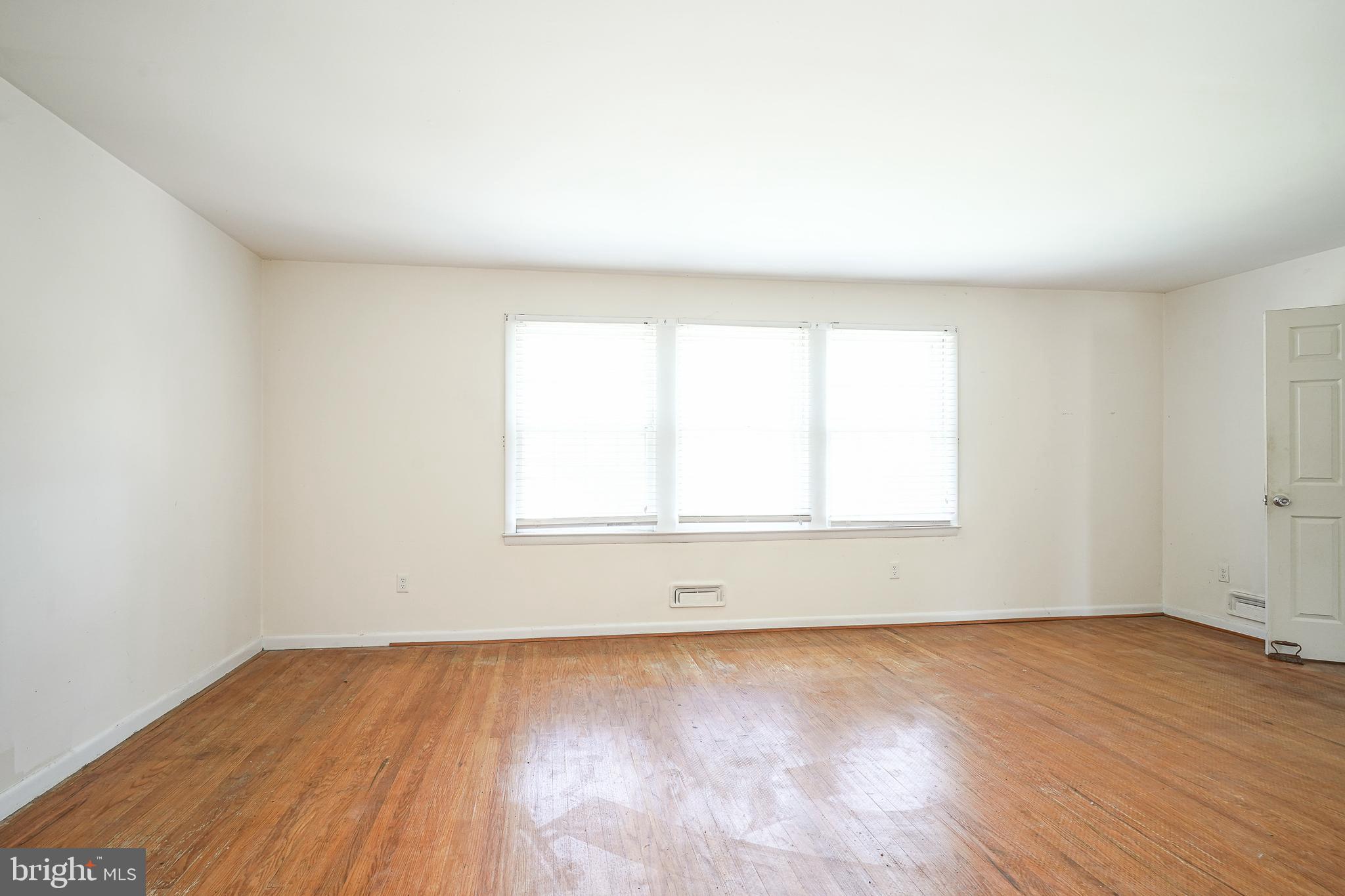53 Hamilton Road Marlton, NJ 08053 - Photo 5 of 28