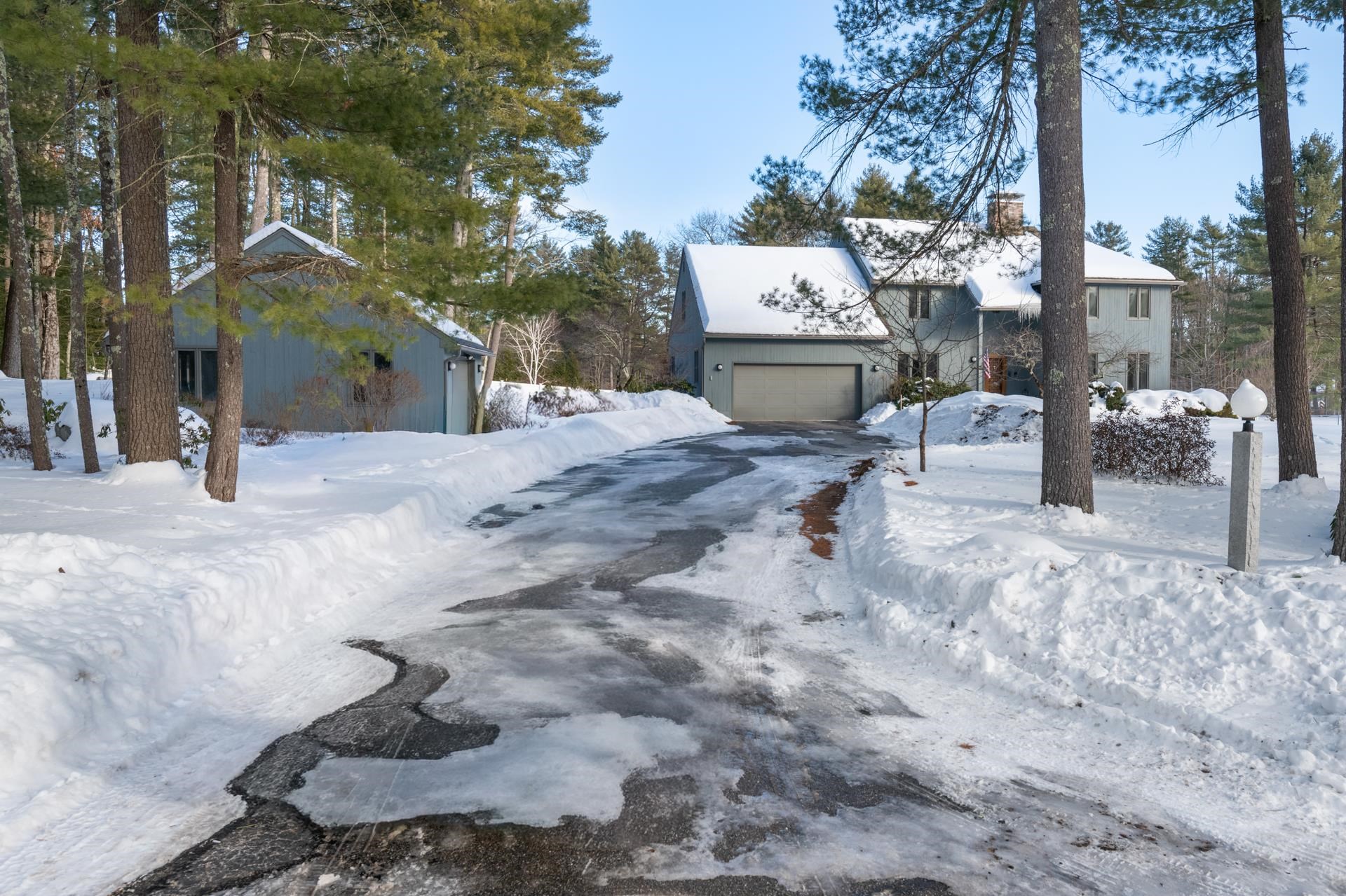 15 Martingale Road Amherst, NH 03031 - Photo 2 of 42 Gallery Image 2