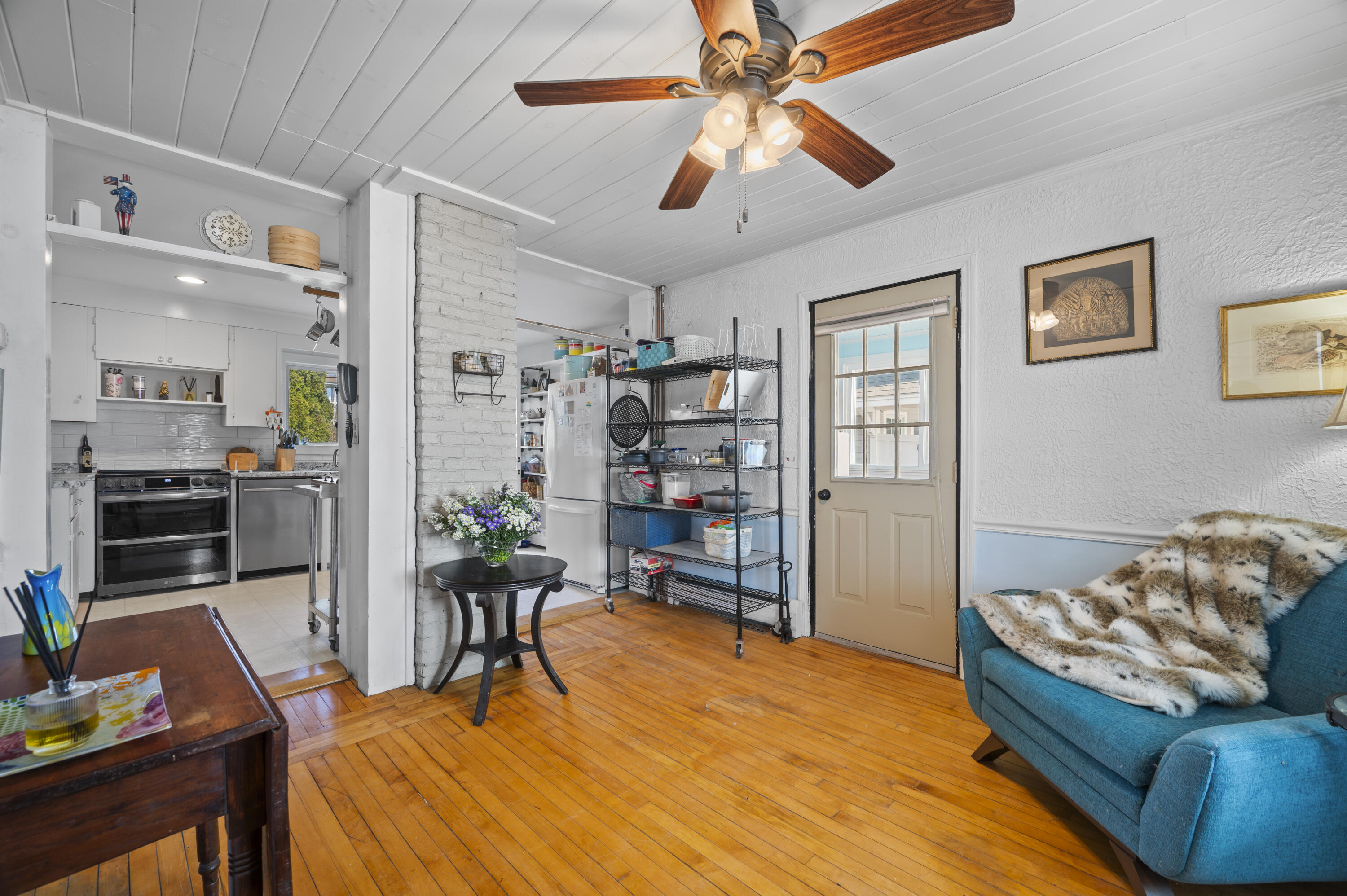 30 Bridge Street Kittery, ME 03904 - Photo 30 of 54 interior6