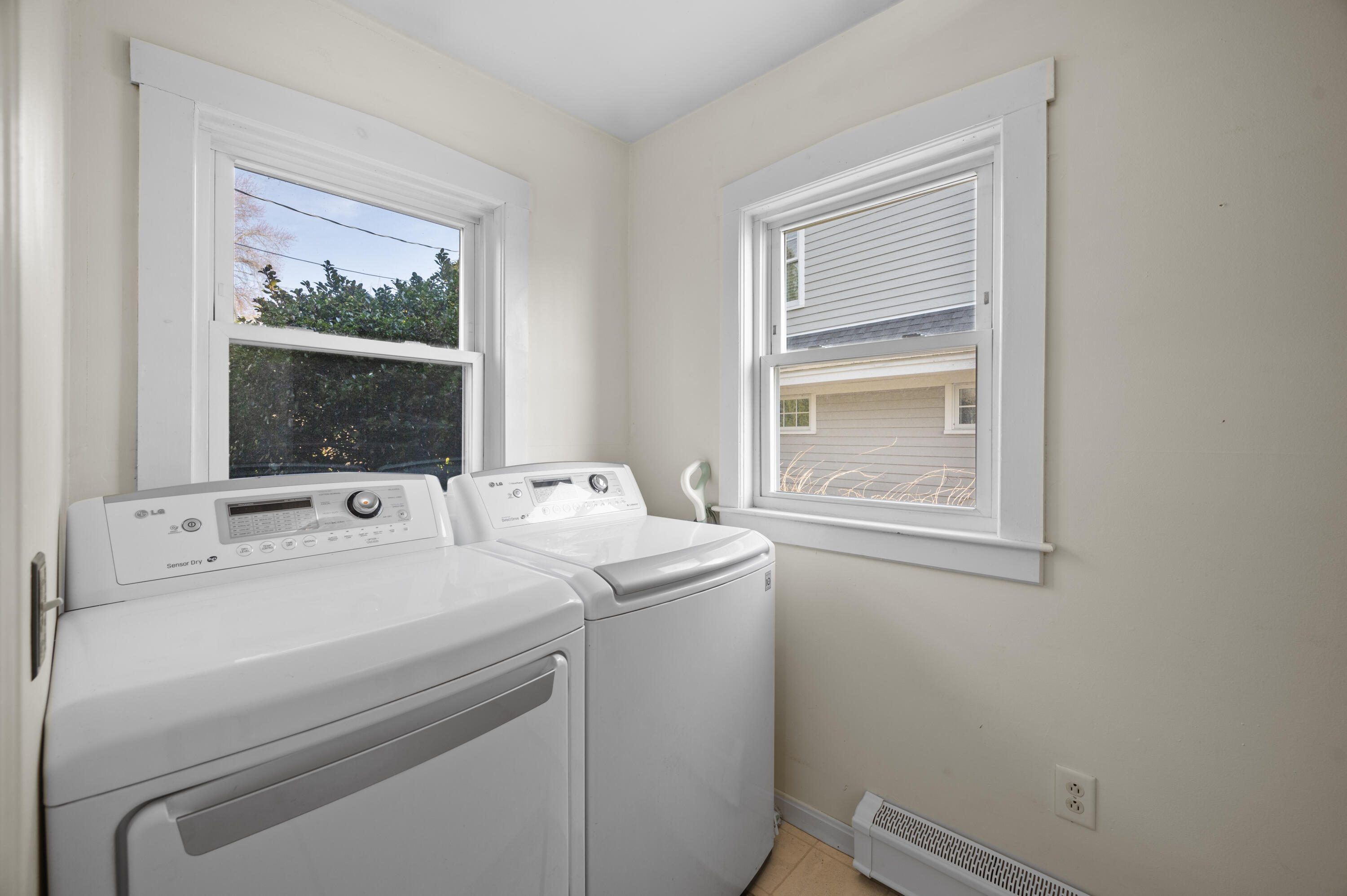 30 Bridge Street Kittery, ME 03904 - Photo 35 of 54 interior11