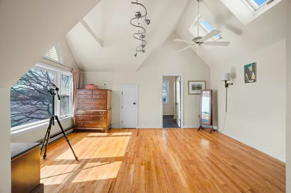 $1,050,000 | 30 Bridge Street, Kittery, ME 03904