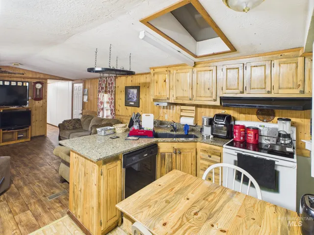 $240,000 | 169 Main Street, Stites, ID 83552