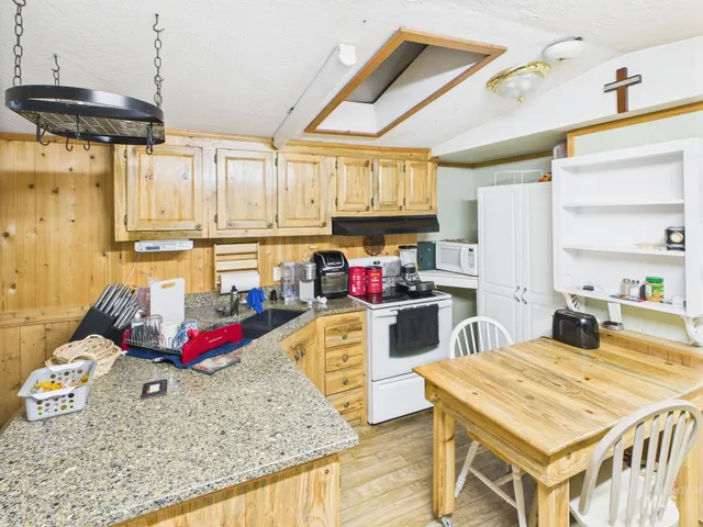 $240,000 | 169 Main Street, Stites, ID 83552