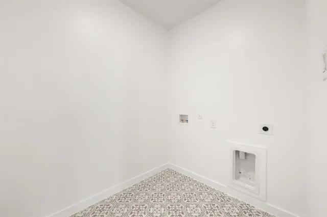 $486,948 | 7582 Wild Mint Trail, Venus, TX 76084