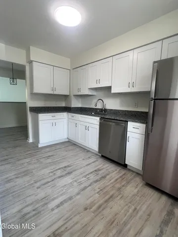 $2,150 | 276 Old Loudon Road, Colonie, NY 12110