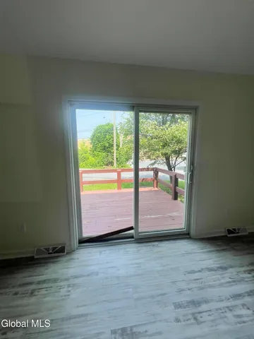 $2,150 | 276 Old Loudon Road, Colonie, NY 12110