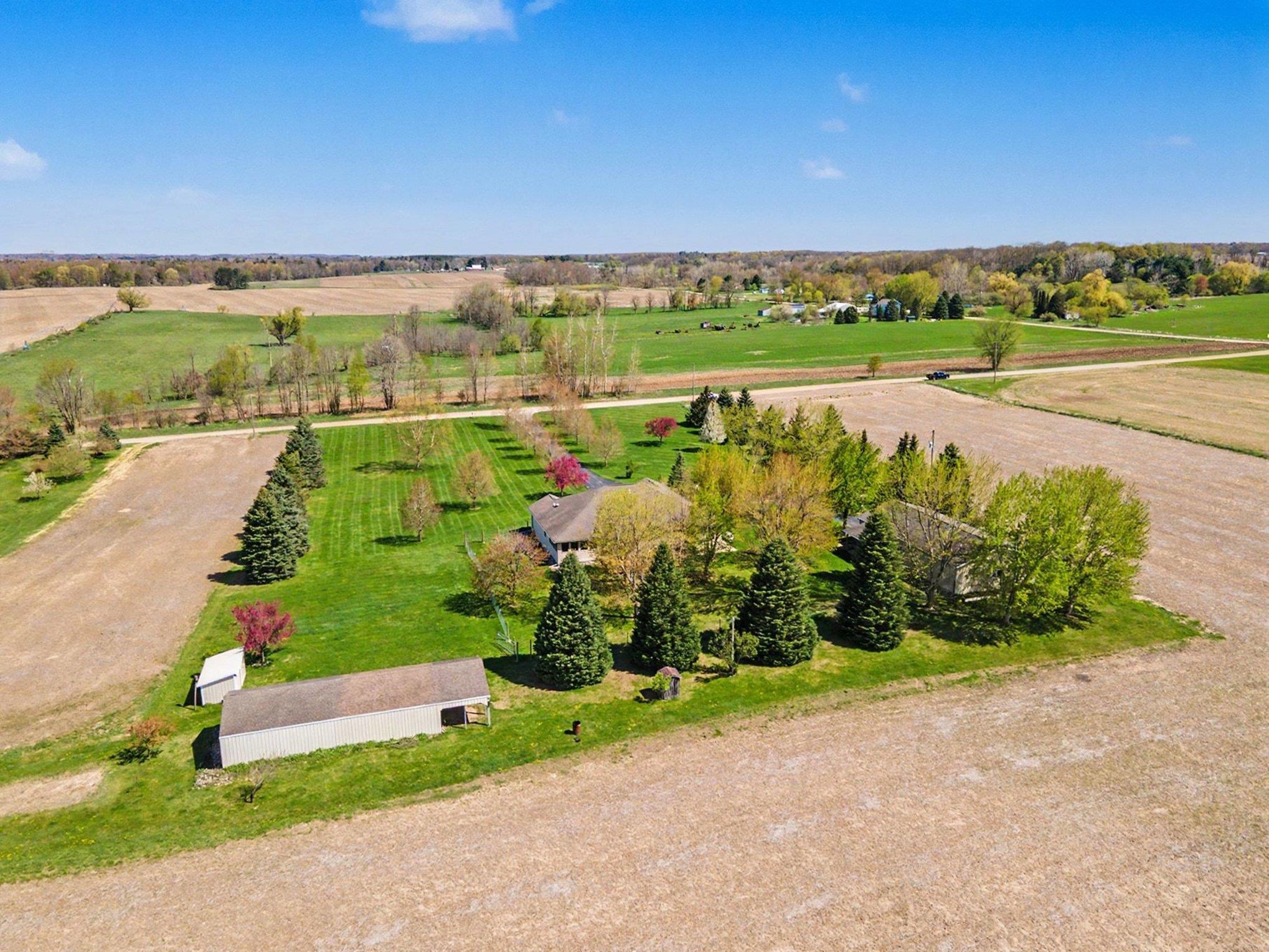 7141 West Pleasant Valley Road Blanchard, MI 49310 - Photo 41 of 43