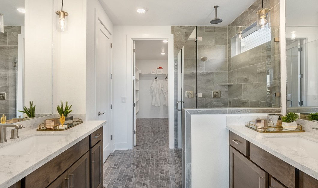 8608 Turaco Trail Austin, TX 78744 - Photo 5 of 20 a bathroom with a granite countertop sink and a mirror