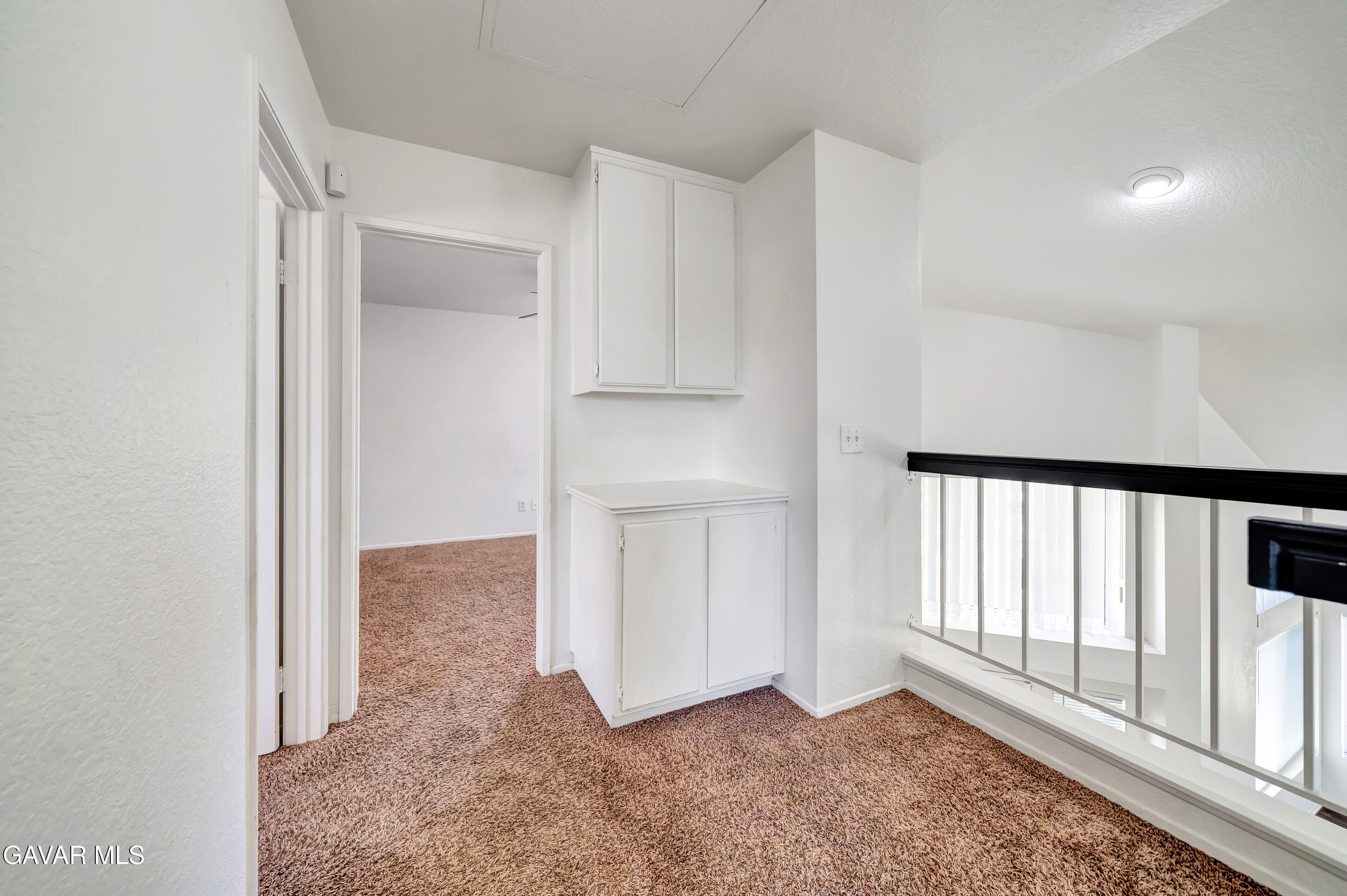 3115 Crowne Drive Palmdale, CA 93551 - Photo 22 of 51 an empty room with windows