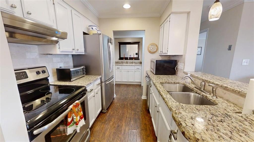 300 Johnson Ferry Road, Unit B506 Atlanta, GA 30328 - Photo 8 of 51