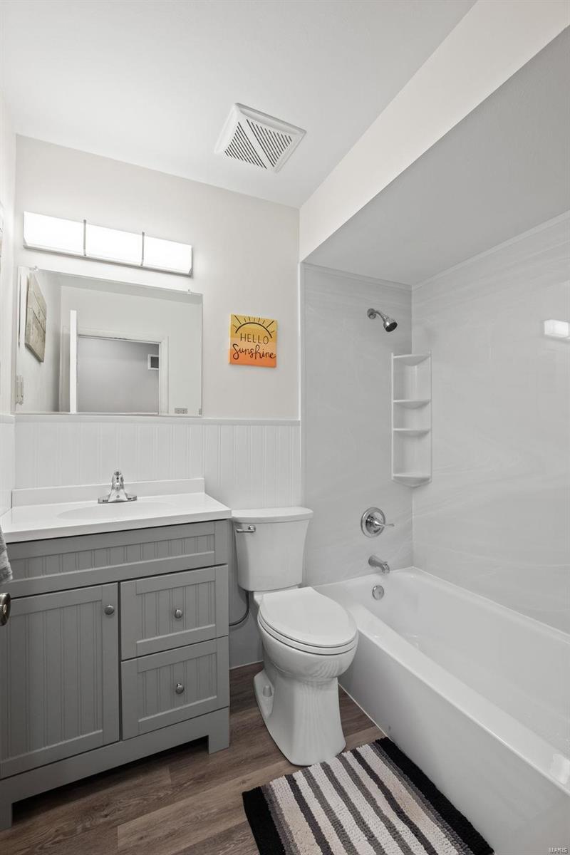 120 Hunters Ridge St. Charles, MO 63301 - Photo 14 of 34 Gallery Image 14