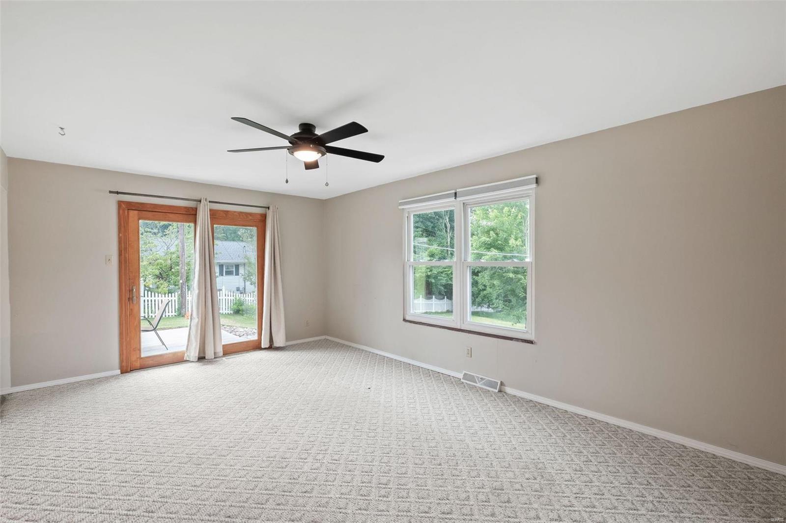 120 Hunters Ridge St. Charles, MO 63301 - Photo 17 of 34 Gallery Image 17