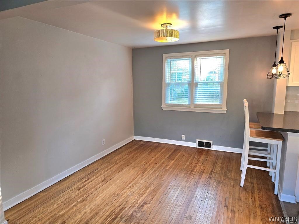 233 Rosedale Boulevard Amherst, NY 14226 - Photo 8 of 32 Gallery Image 8