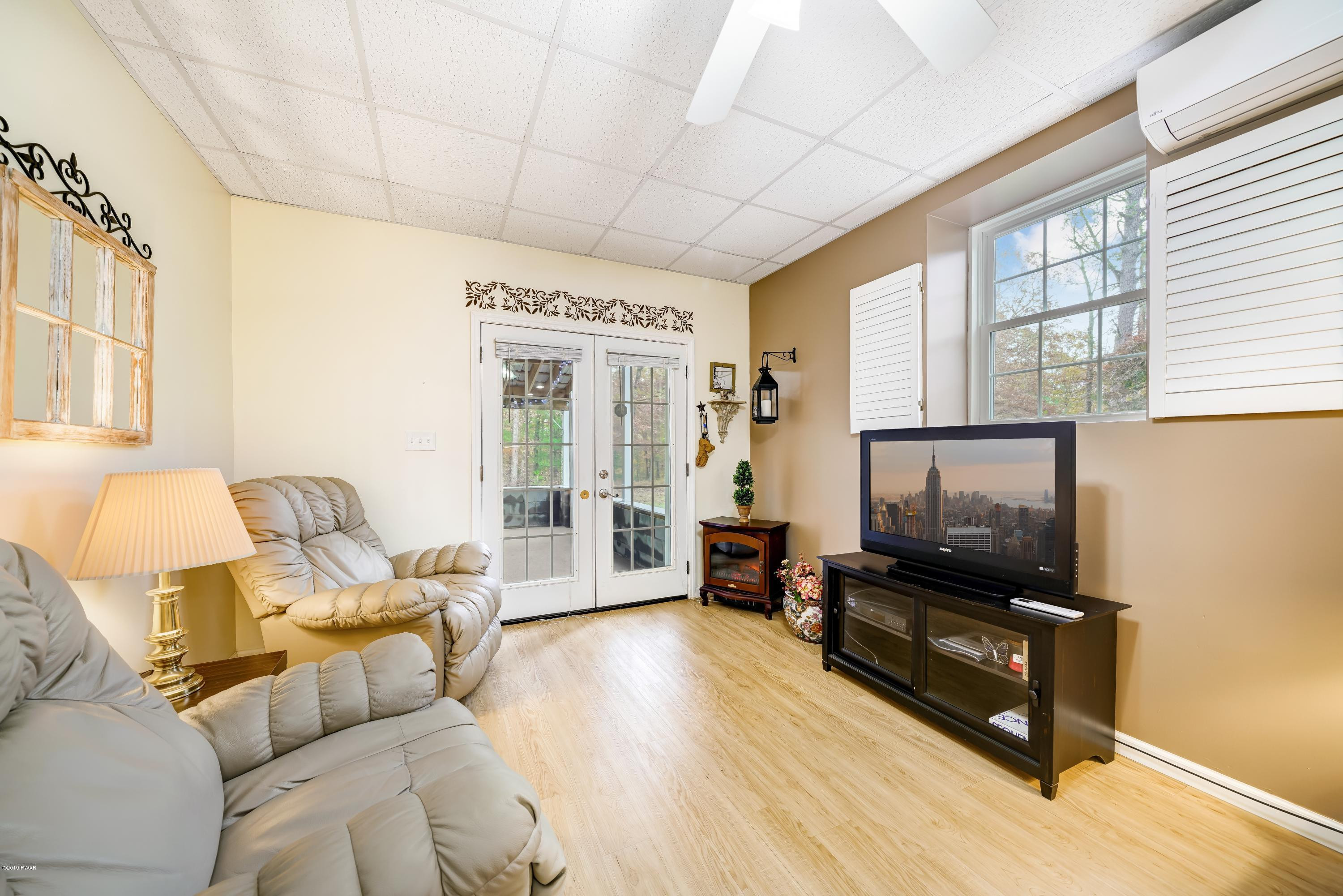 195 Fox Ridge Road Greeley, PA 18425 - Photo 27 of 39