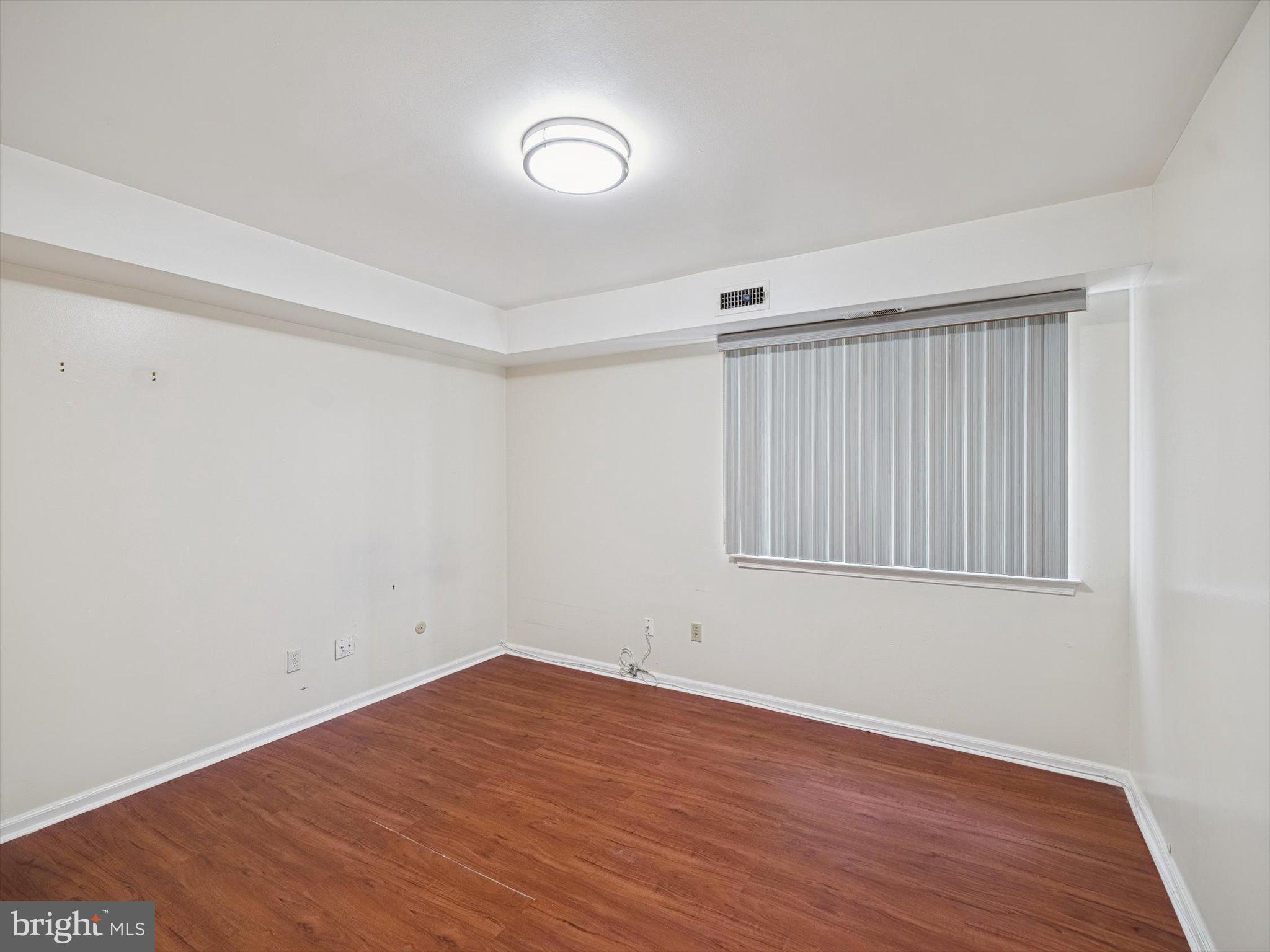 3204 Delaire Landing Road, Unit 3204 Philadelphia, PA 19114 - Photo 23 of 39 Bedroom 2
