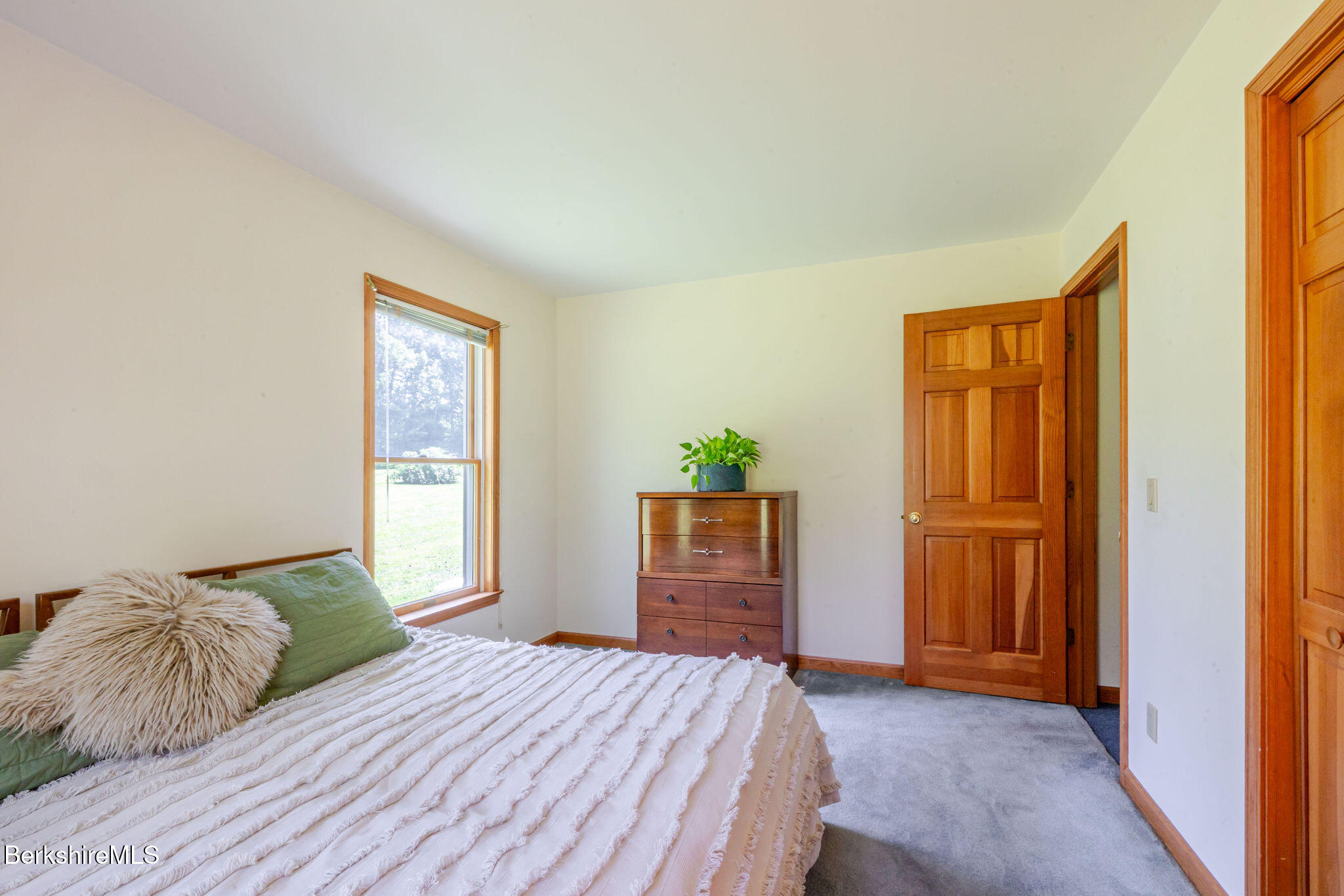 127 Old Joe Road Sheffield, MA 01230 - Photo 23 of 40 BR 3