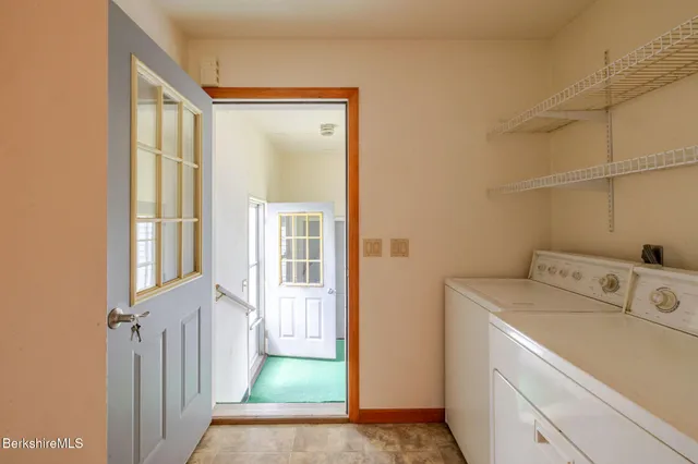 $450,000 | 127 Old Joe Road, Sheffield, MA 01230