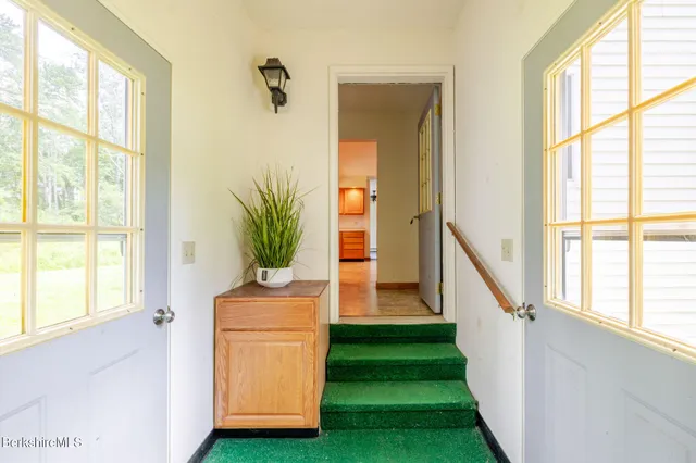 $450,000 | 127 Old Joe Road, Sheffield, MA 01230