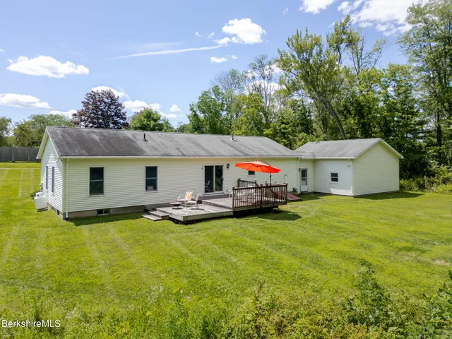 $450,000 | 127 Old Joe Road, Sheffield, MA 01230