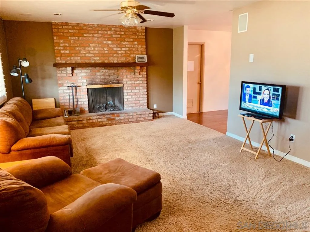 16315 Scarbery Road Ramona, CA 92065 - Photo 11 of 23 Gallery Image 11