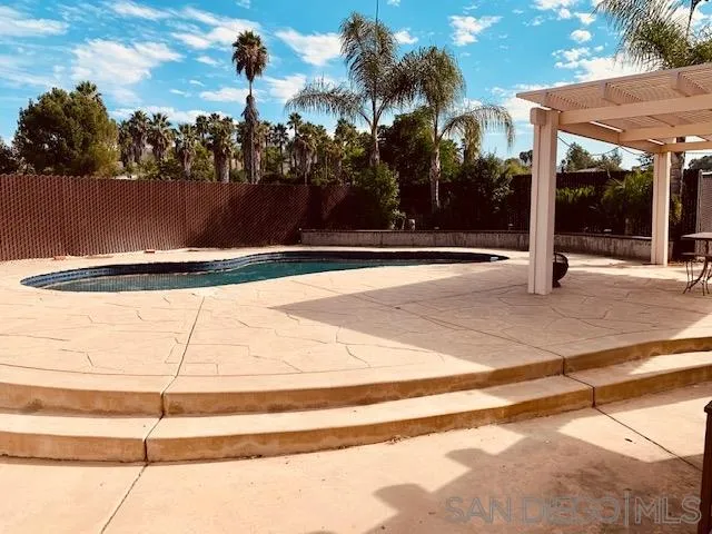 16315 Scarbery Road Ramona, CA 92065 - Photo 14 of 23 Gallery Image 14
