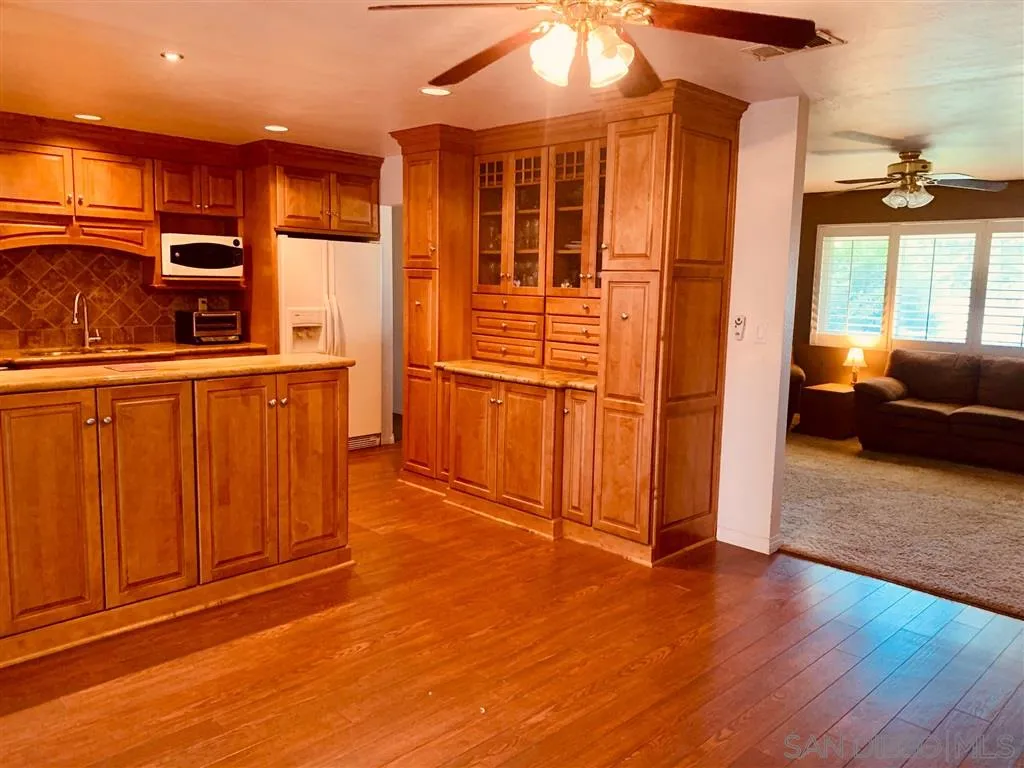 16315 Scarbery Road Ramona, CA 92065 - Photo 7 of 23 Gallery Image 7