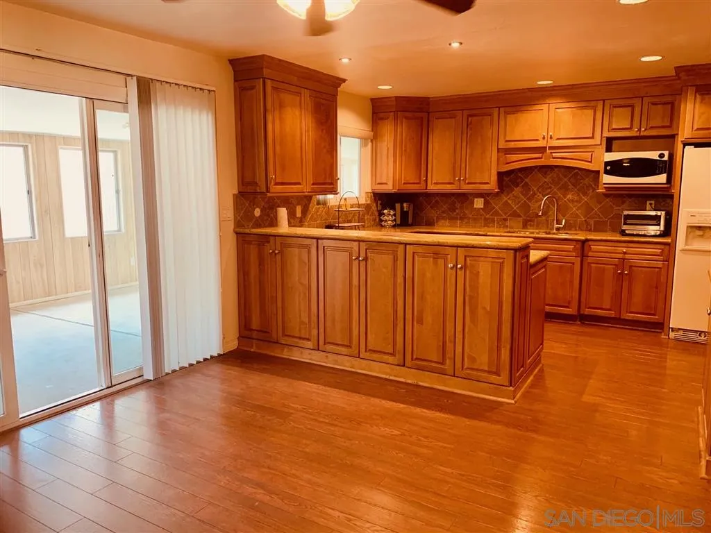 16315 Scarbery Road Ramona, CA 92065 - Photo 8 of 23 Gallery Image 8