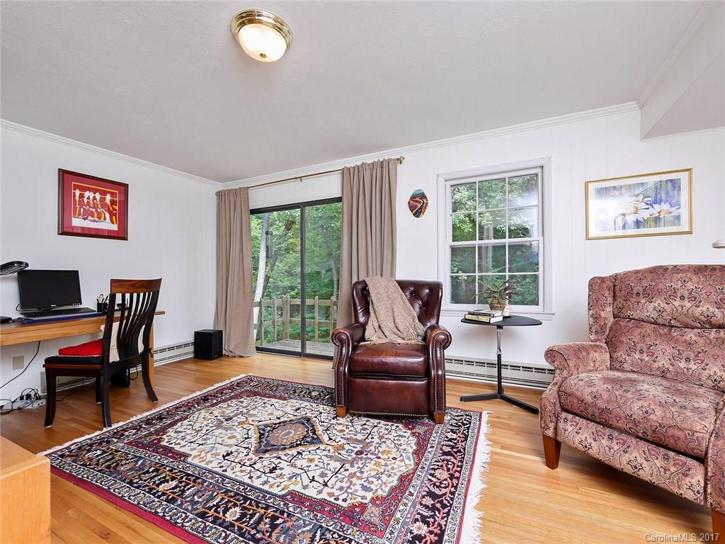 2721 Whiffletree Road Charlotte, NC 28210 - Photo 12 of 22 Gallery Image 12