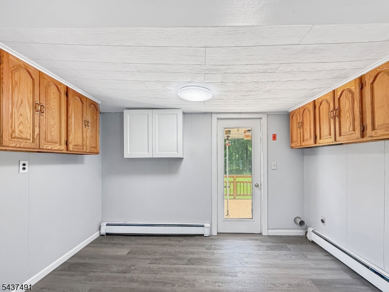 196 Rockport Road Port Murray, NJ 07865 - Photo 5 of 38