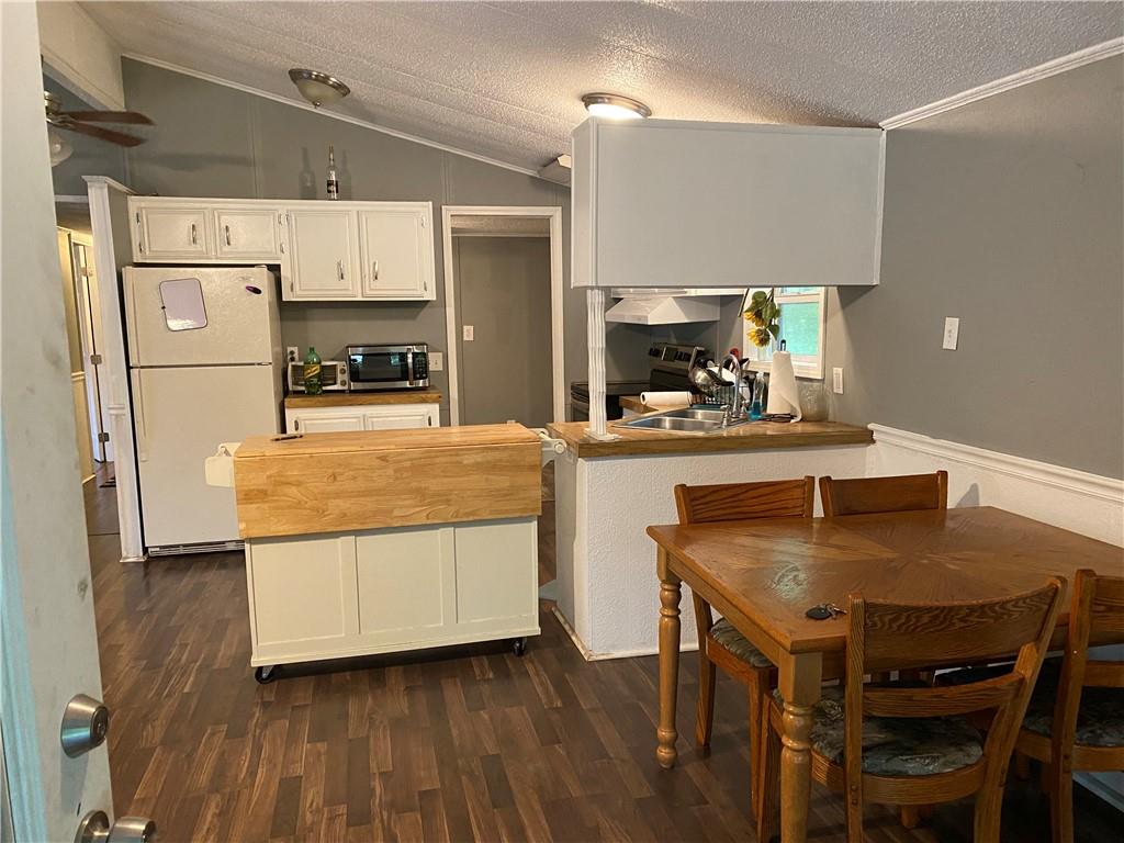 5151 Pittsburgh Road Harrisville, PA 16038 - Photo 10 of 20