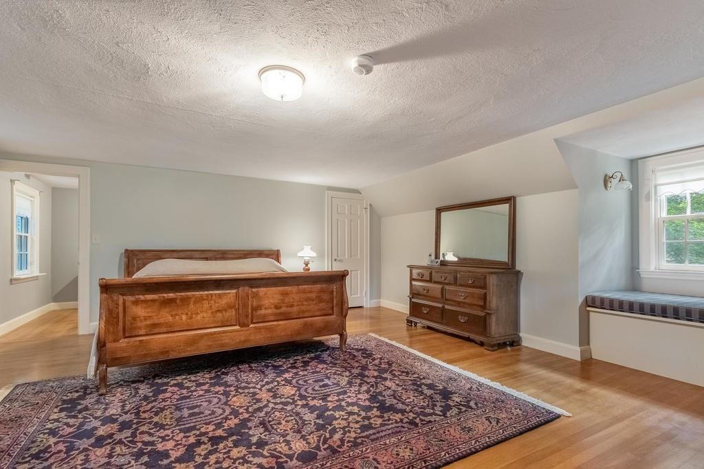 86 Outlook Road Wakefield, MA 01880 - Photo 22 of 34 Gallery Image 22