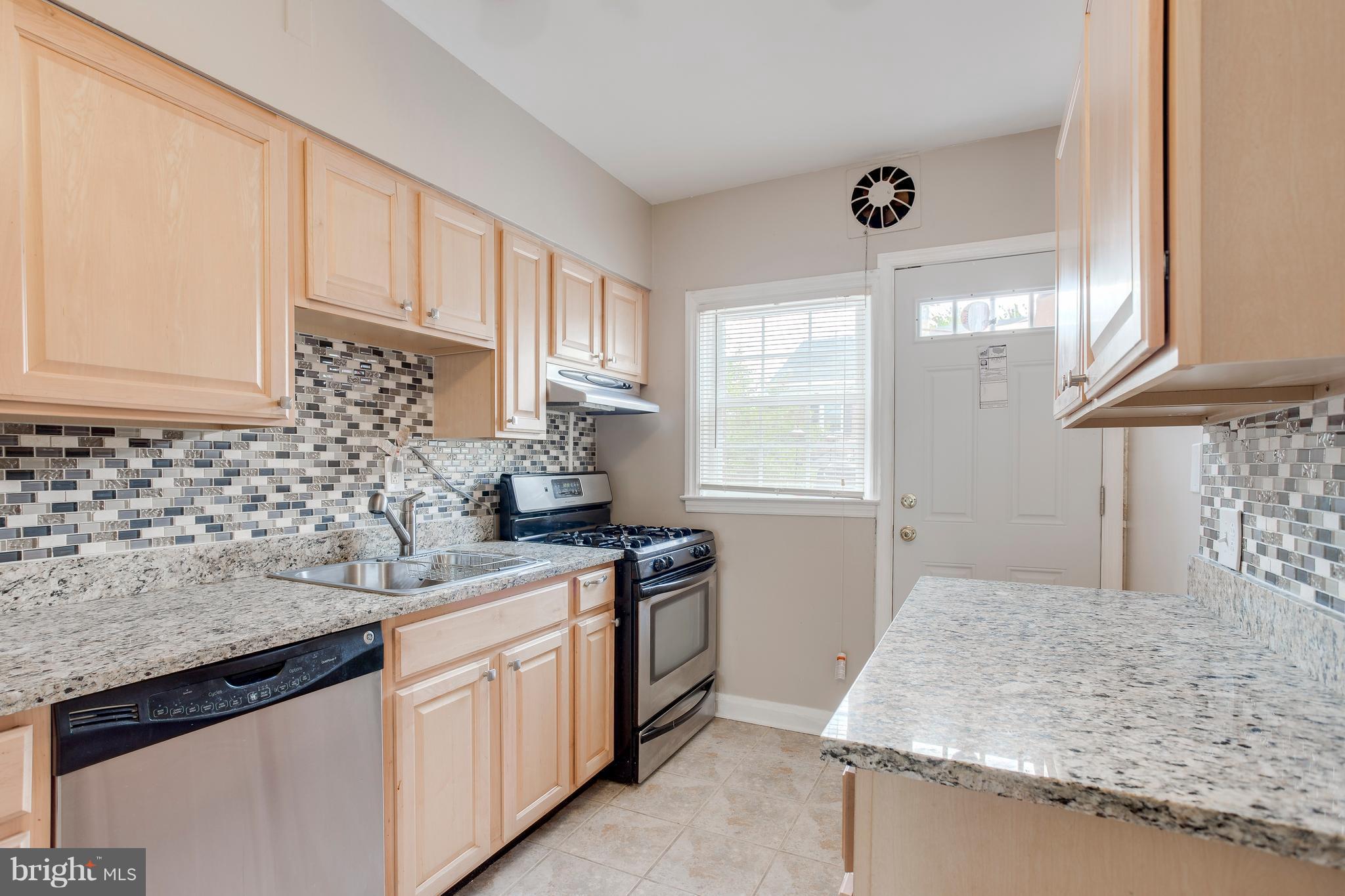 1223 Ramblewood Road Baltimore, MD 21239 - Photo 15 of 26 Kitchen