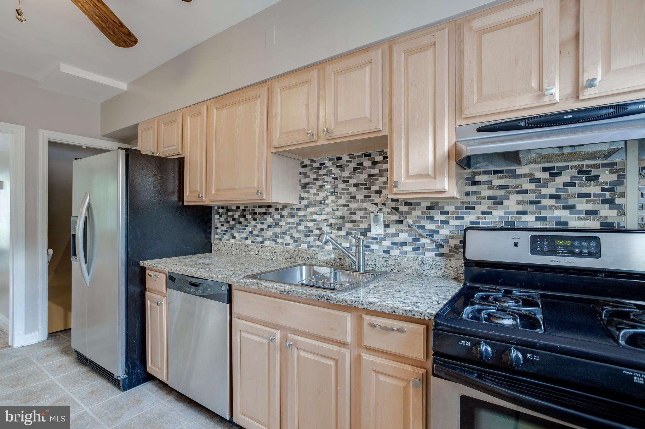 1223 Ramblewood Road Baltimore, MD 21239 - Photo 16 of 26 Kitchen