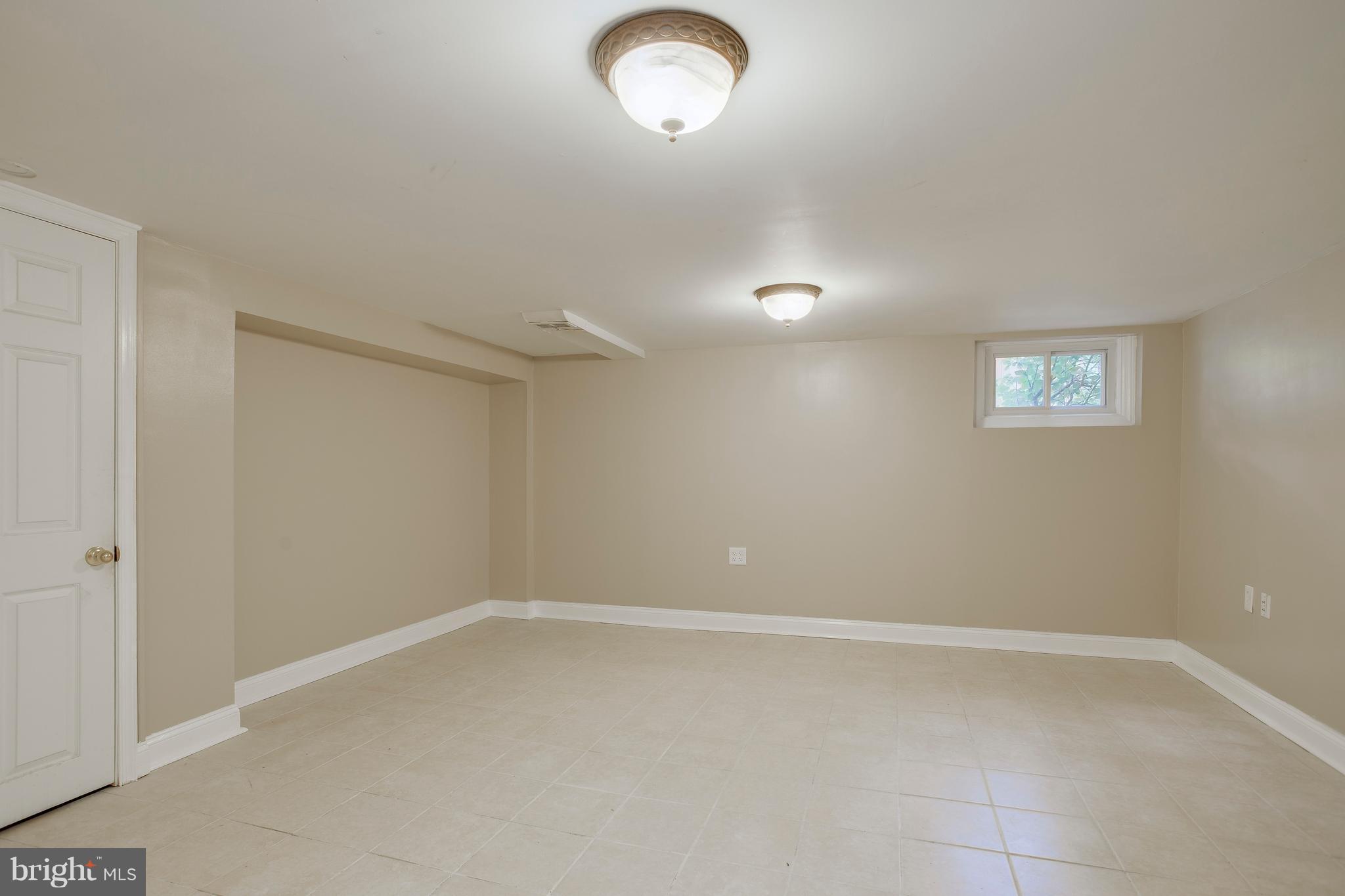 1223 Ramblewood Road Baltimore, MD 21239 - Photo 25 of 26 Basement