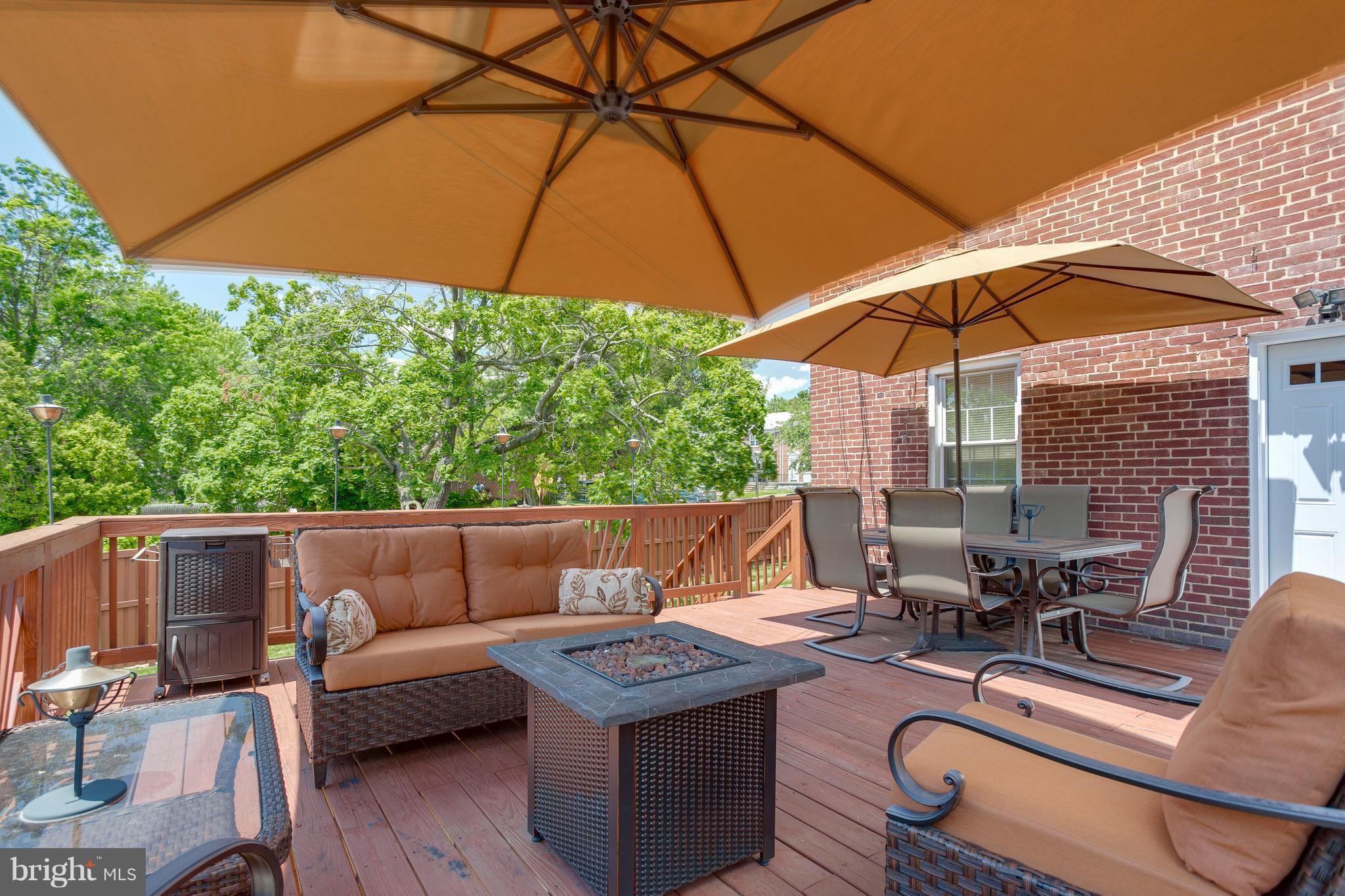 1223 Ramblewood Road Baltimore, MD 21239 - Photo 8 of 26 Deck