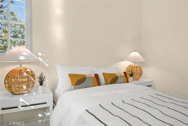 $1,750,000 | 228 Terra Cotta, Irvine, CA 92603