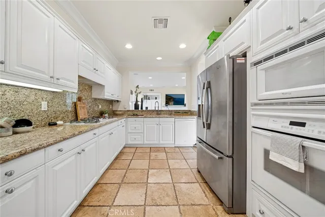 $1,750,000 | 228 Terra Cotta, Irvine, CA 92603