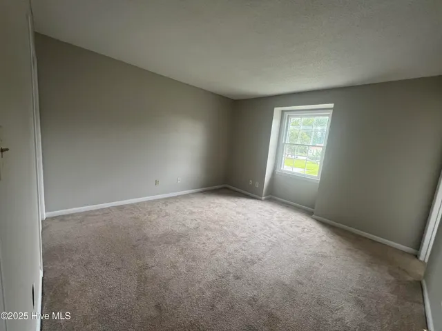 $1,195 | 117 Palace Circle, Jacksonville, NC 28546