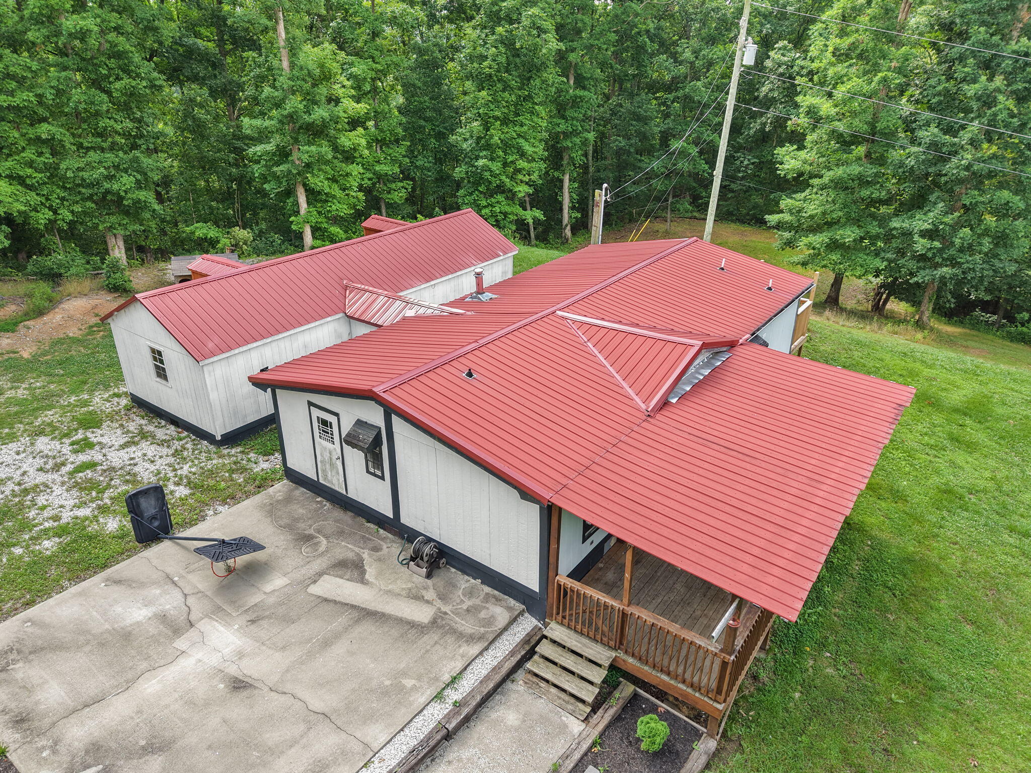414 Coldiron Hollow Morehead, KY 40351 - Photo 11 of 50 72-web-or-mls-DJI_20260629111053_0555_D
