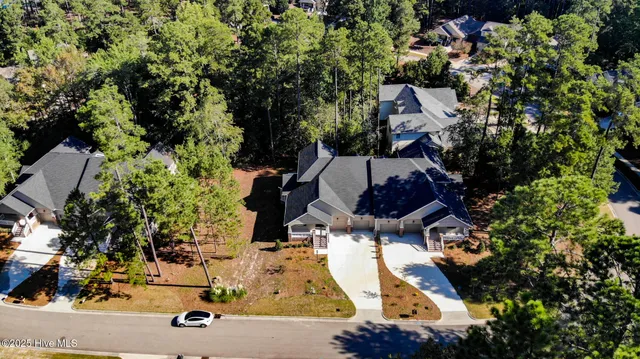 $589,000 | 81 Lamplighter Village Drive, Pinehurst, NC 28374