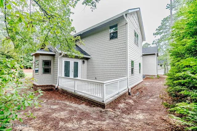 $589,000 | 81 Lamplighter Village Drive, Pinehurst, NC 28374