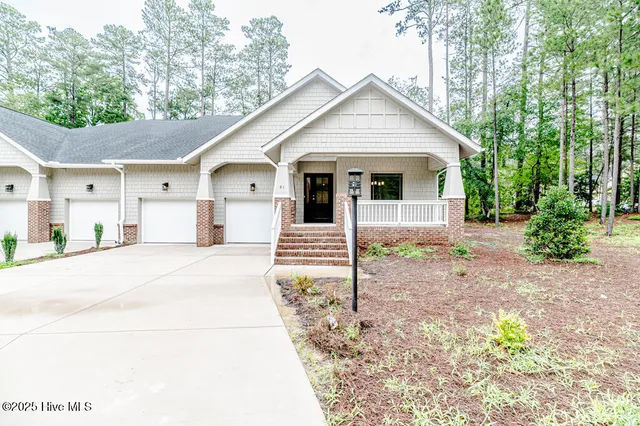 $589,000 | 81 Lamplighter Village Drive, Pinehurst, NC 28374
