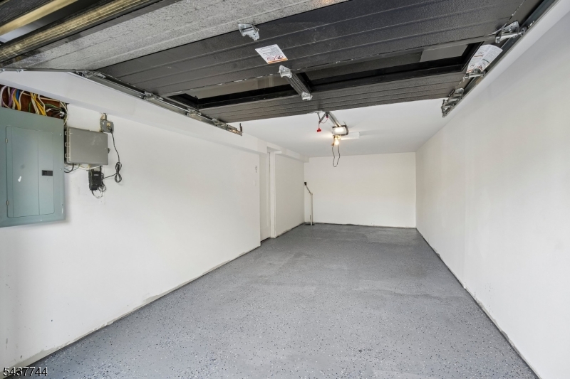 63 Westland Road Cedar Grove, NJ 07009 - Photo 27 of 40
