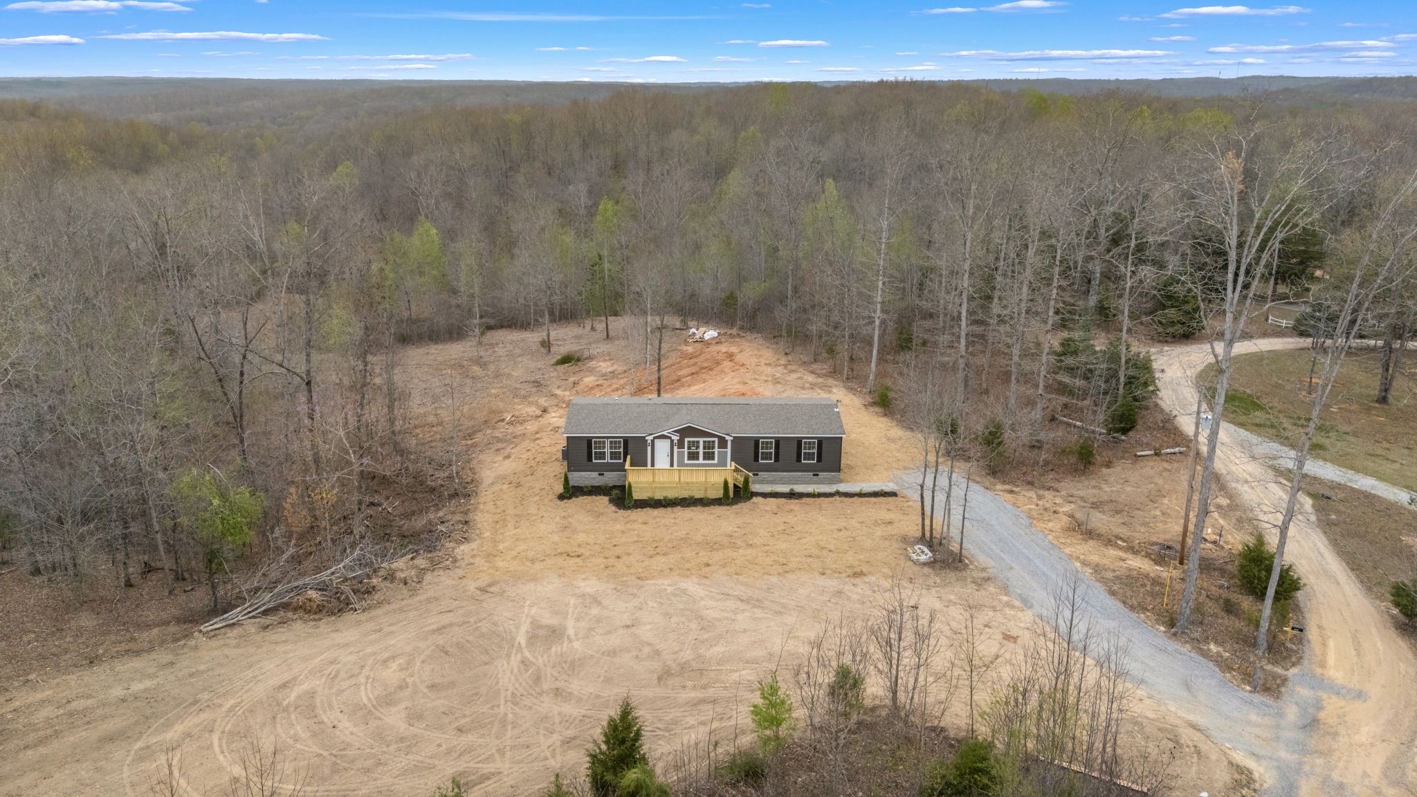 10948 Kyle Road Bon Aqua, TN 37025 - Photo 13 of 60 Gallery Image 13