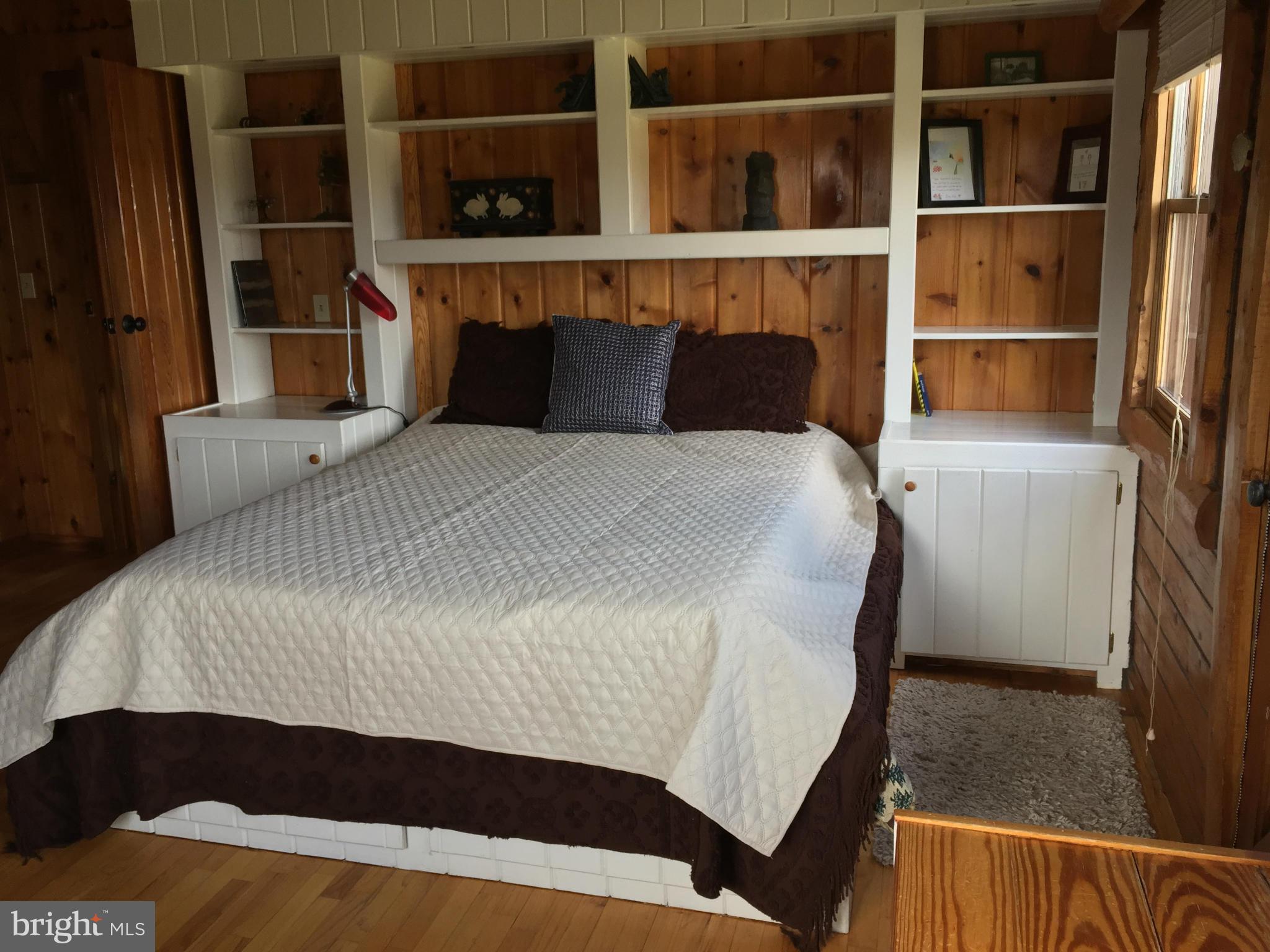 199 Comptons Road Castleton, VA 22716 - Photo 11 of 27 Bedroom (Master)