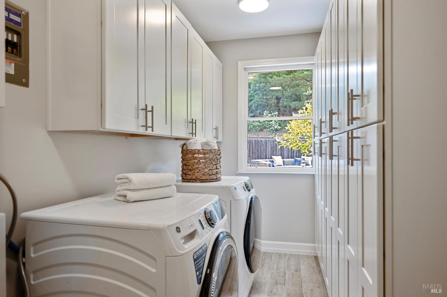 9 Manor Road Fairfax, CA 94930 - Photo 43 of 45 Gallery Image 43