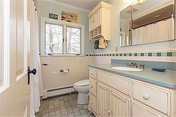17 Stella Road Belmont, MA 02478 - Photo 14 of 18 Gallery Image 14